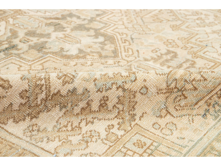 Antique Heriz Wool Rug 6 X 9