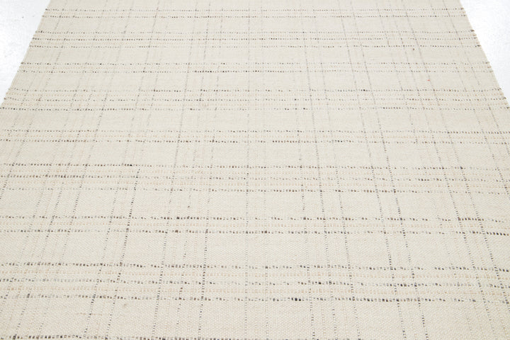 Modern Sasco Collection Wool Rug 5 X 8