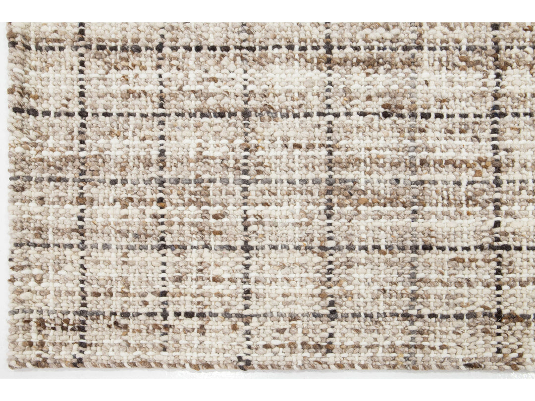 Modern Textured Wool Rug 5 X 8
