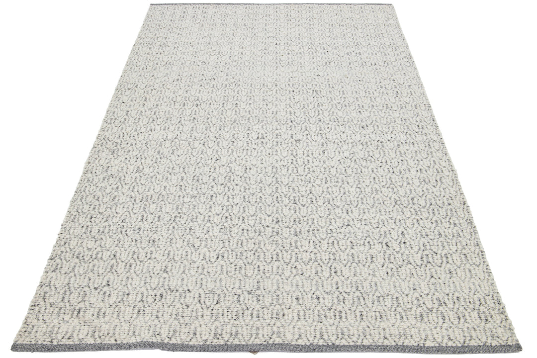 Modern Sasco Collection Wool Rug 5 X 8