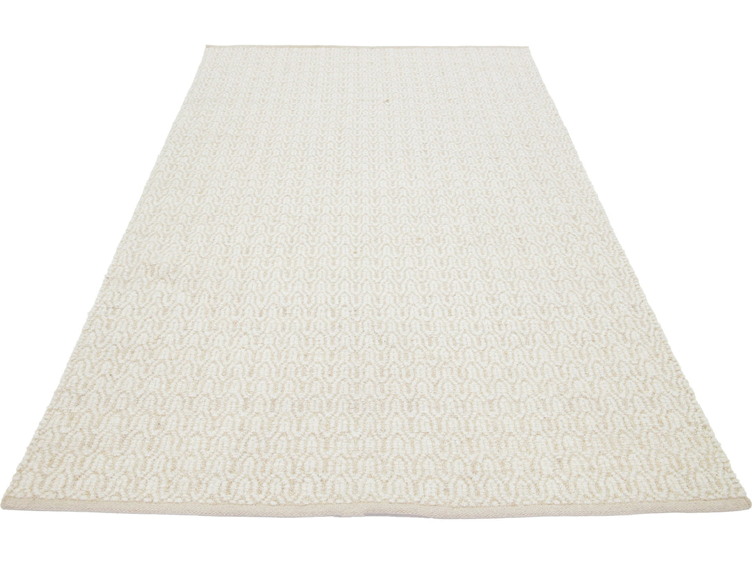 Modern Textured Wool Rug 5 X 8