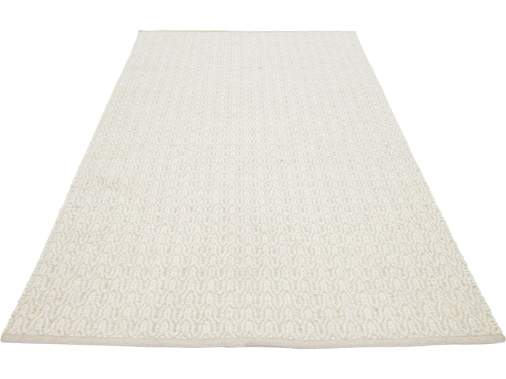 Modern Textured Wool Rug 5 X 8