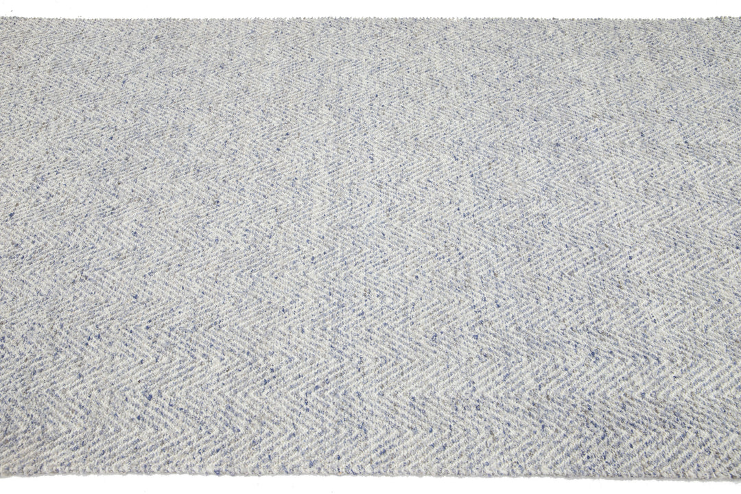 Modern Sasco Collection Wool Rug 5 X 8