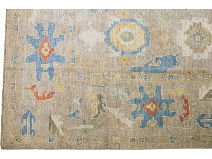 Modern Sultanabad Wool Rug 16 X 19