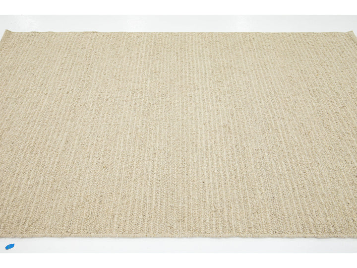 Modern Westport Collection Wool Rug 5 X 8