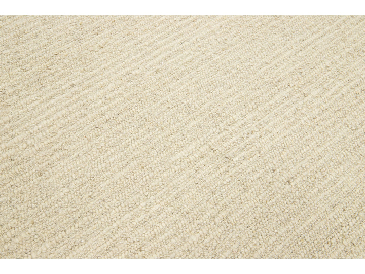 Modern Westport Collection Wool Rug 5 X 8