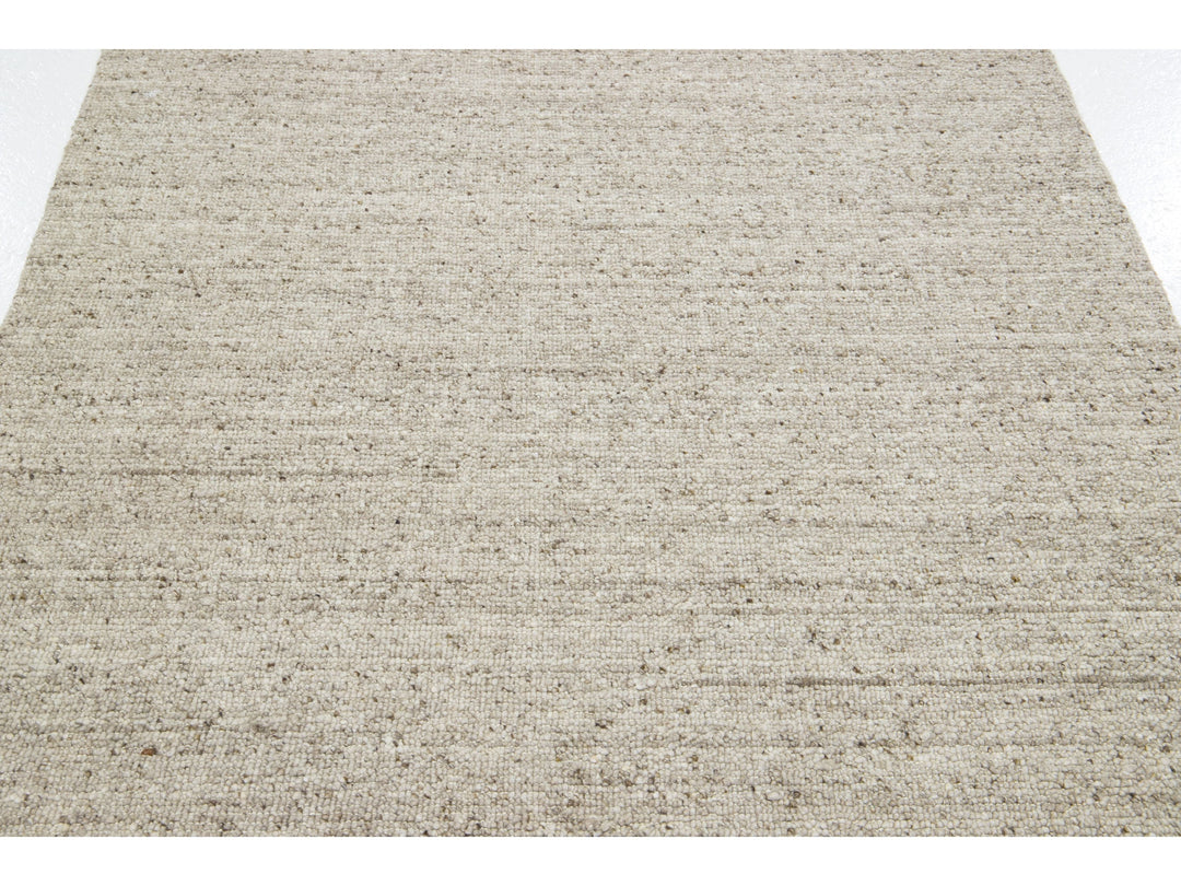 Modern Textured Wool Rug 5 X 8