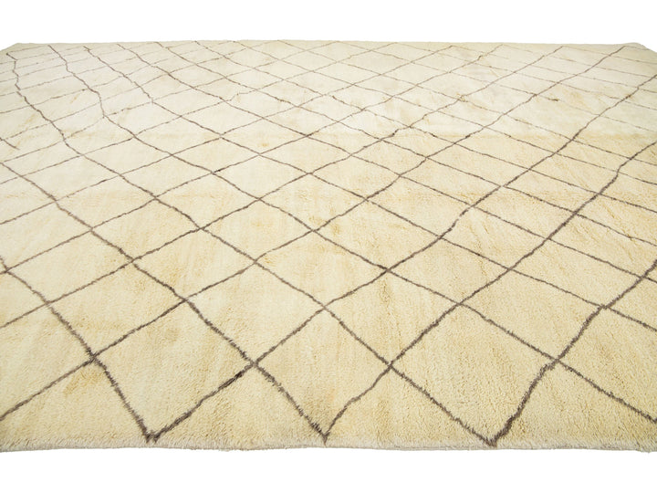 Modern Moroccan Wool Rug 14 X 21