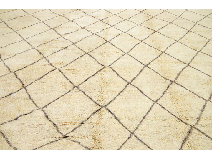 Modern Moroccan Wool Rug 14 X 21