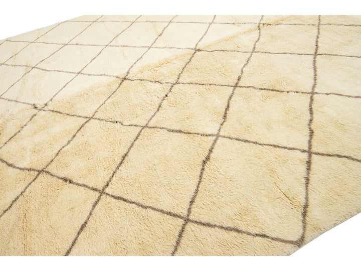 Modern Moroccan Wool Rug 11 X 17