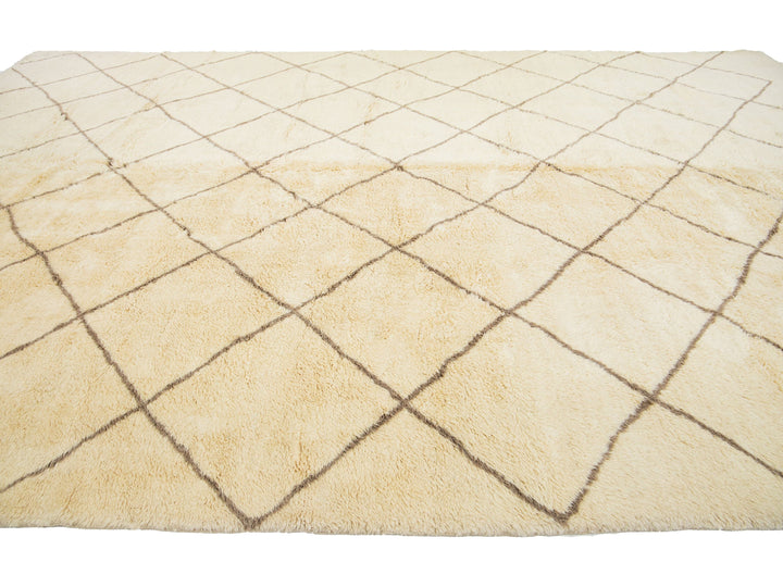 Modern Moroccan Wool Rug 11 X 17