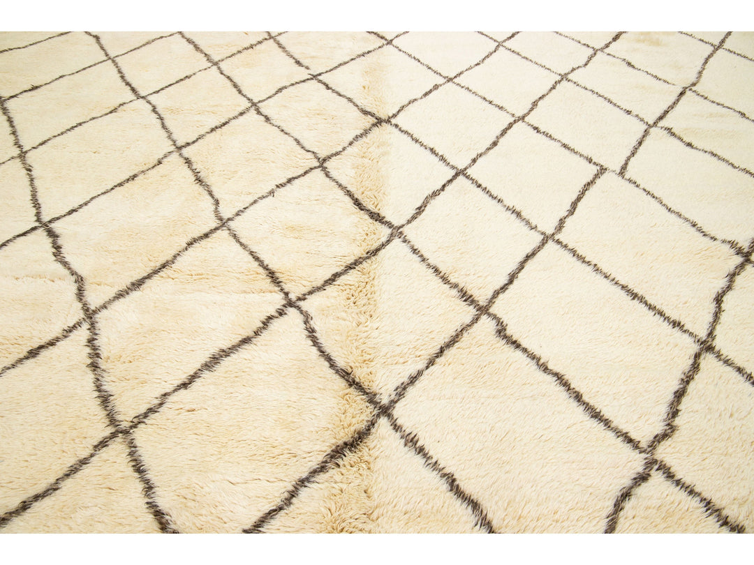 Modern Moroccan Wool Rug 13 X 20