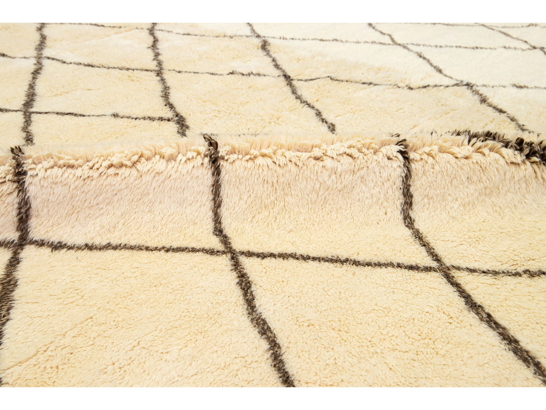 Modern Moroccan Wool Rug 13 X 20