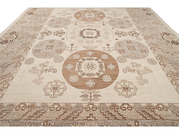 Modern Khotan Style Wool Rug 13 X 17