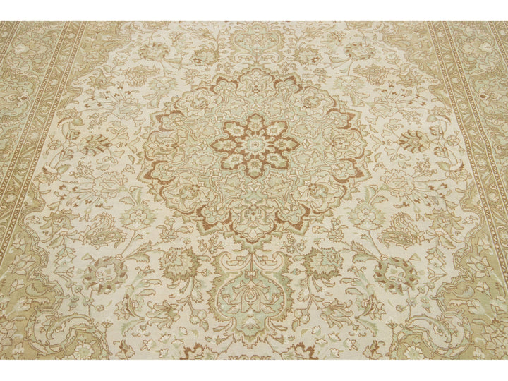 Antique Tabriz Wool Rug 7 X 10