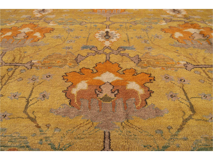 Vintage Donegal Arts & Crafts style Rug 10 X 13