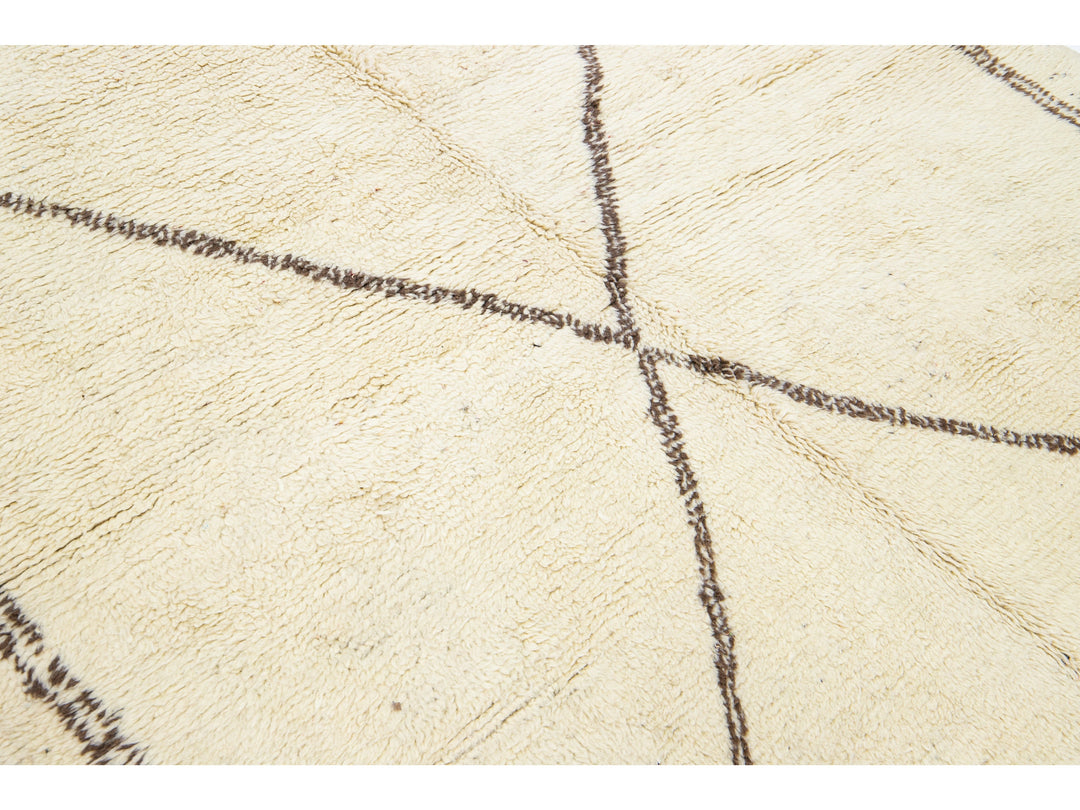 Modern ivory Moroccan Wool Runner 6 X 18