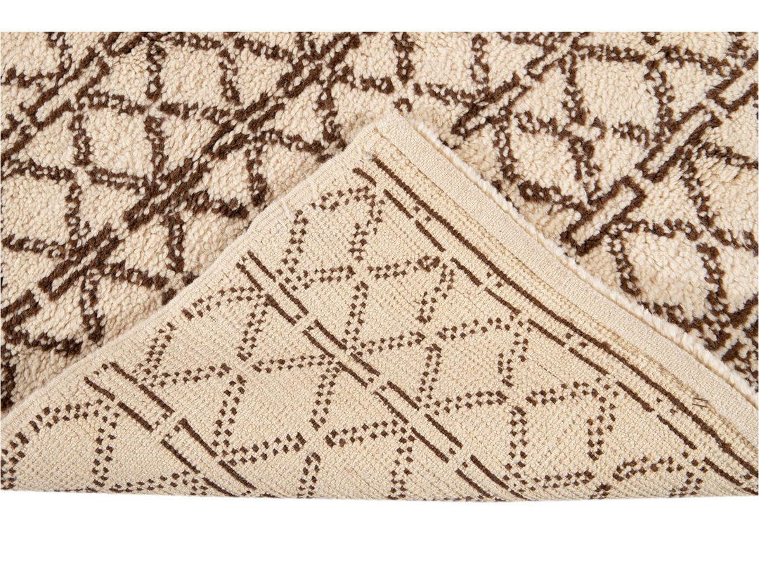 Modern Ivory Moroccan Tribal Wool Rug 6 X 8