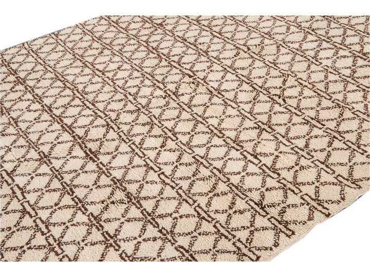 Modern Ivory Moroccan Tribal Wool Rug 6 X 8