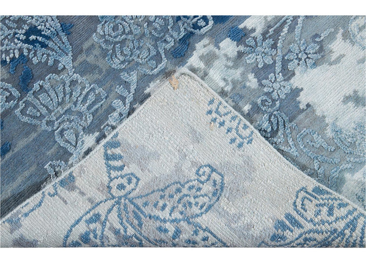21st Century Modernn Wool and Silk Indian Rug 8 X 10