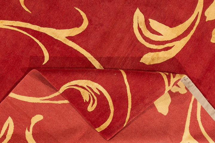 21st Century Contemporary Nepalese Wool Rug 9' x 12'