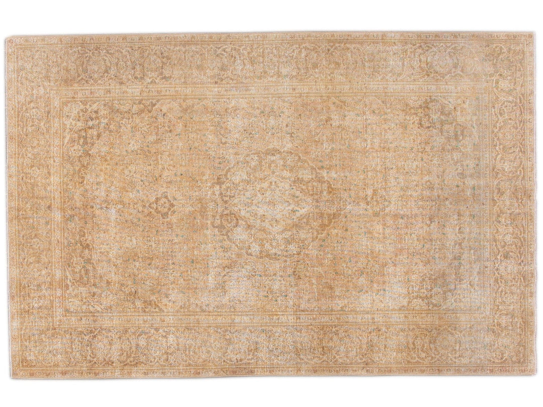 Vintage Shabby Chic Beige Handmade Medallion Wool Rug