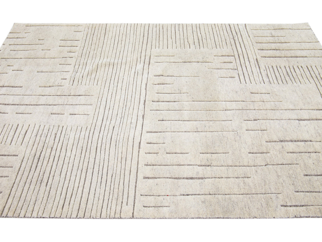 Modern Moroccan Wool Rug 5 X 8