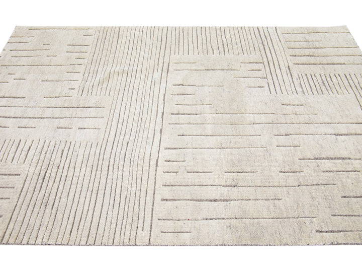 Modern Moroccan Wool Rug 5 X 8