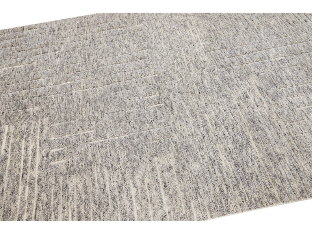 Modern Moroccan Wool Rug 5 X 8