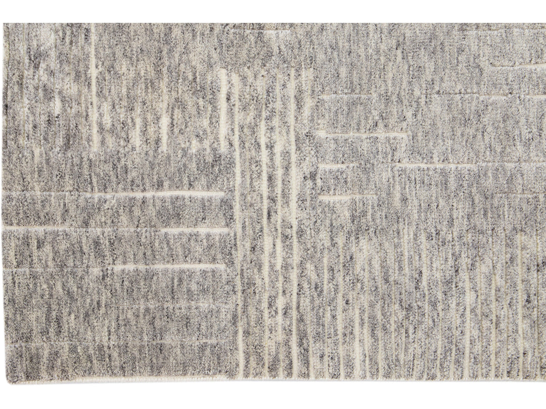 Modern Moroccan Wool Rug 5 X 8