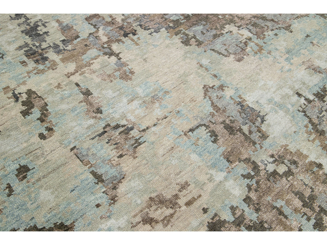 Modern Indian Wool and Silk Rug 8 X 10