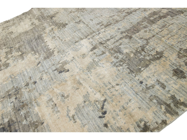Modern Indian Wool and Silk Rug 8 X 10