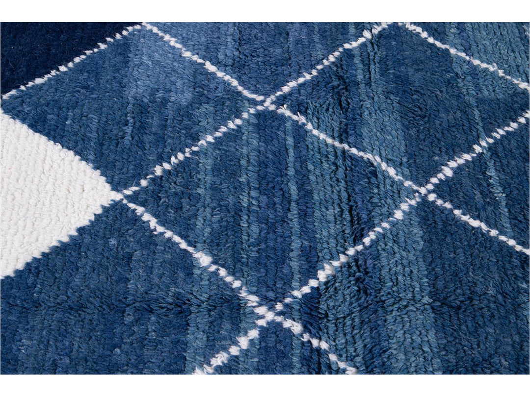 Modern Moroccan Wool Rug 10 X 10