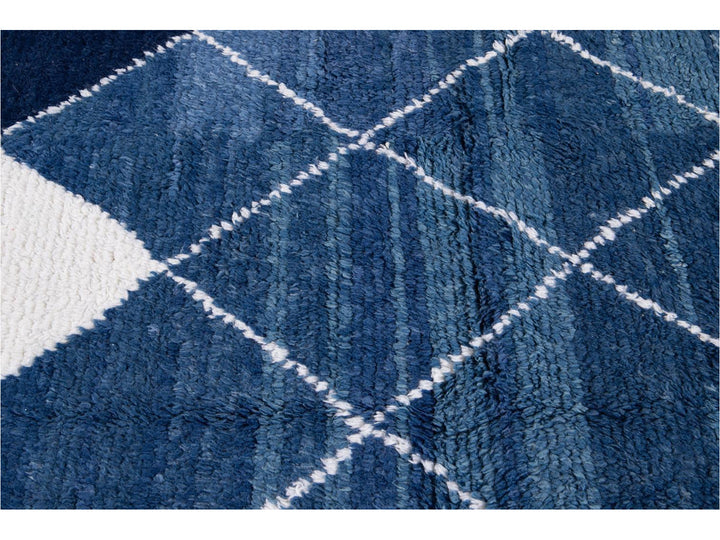 Modern Moroccan Wool Rug 10 X 10