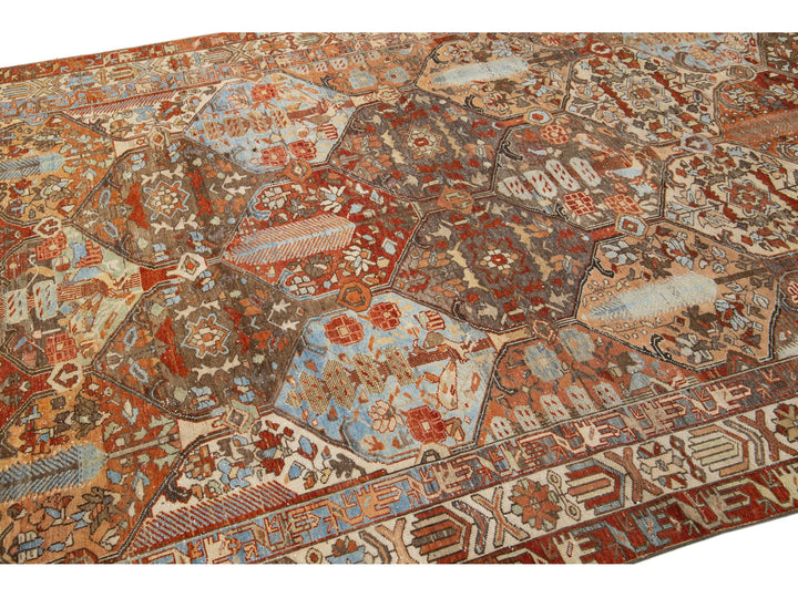 Antique Bakhtiari Wool Rug 7 X 10