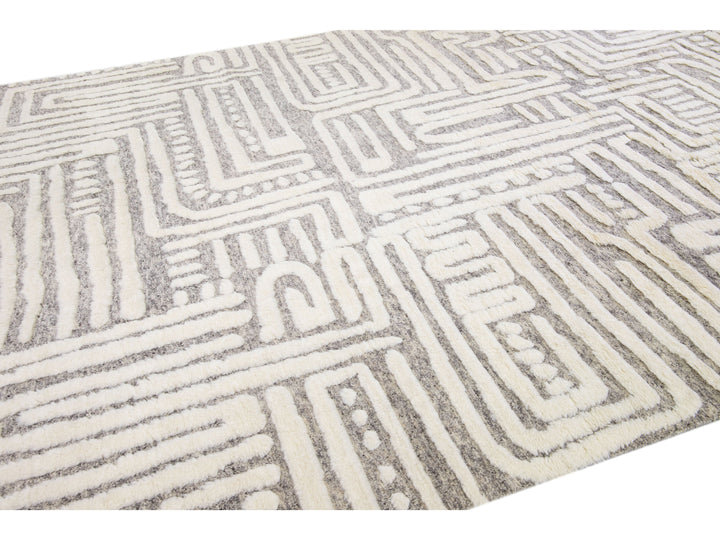 Modern Abstract Moroccan Wool Rug 10 X 14