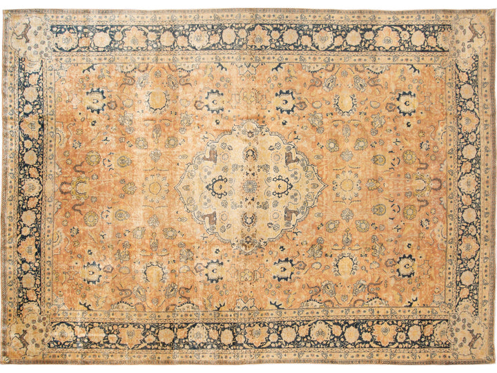 Antique Indian Agra Handmade Medallion Motif Peach Oversize Wool Rug