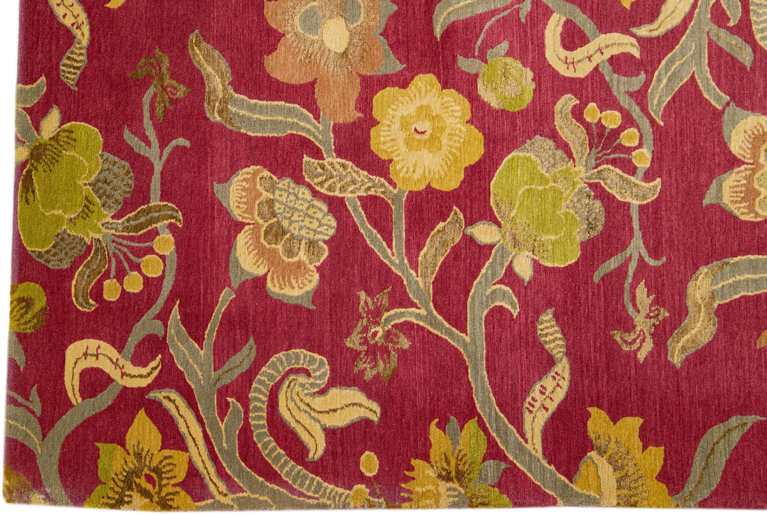 Modern Nepalese Wool and Silk Rug 6 X 9
