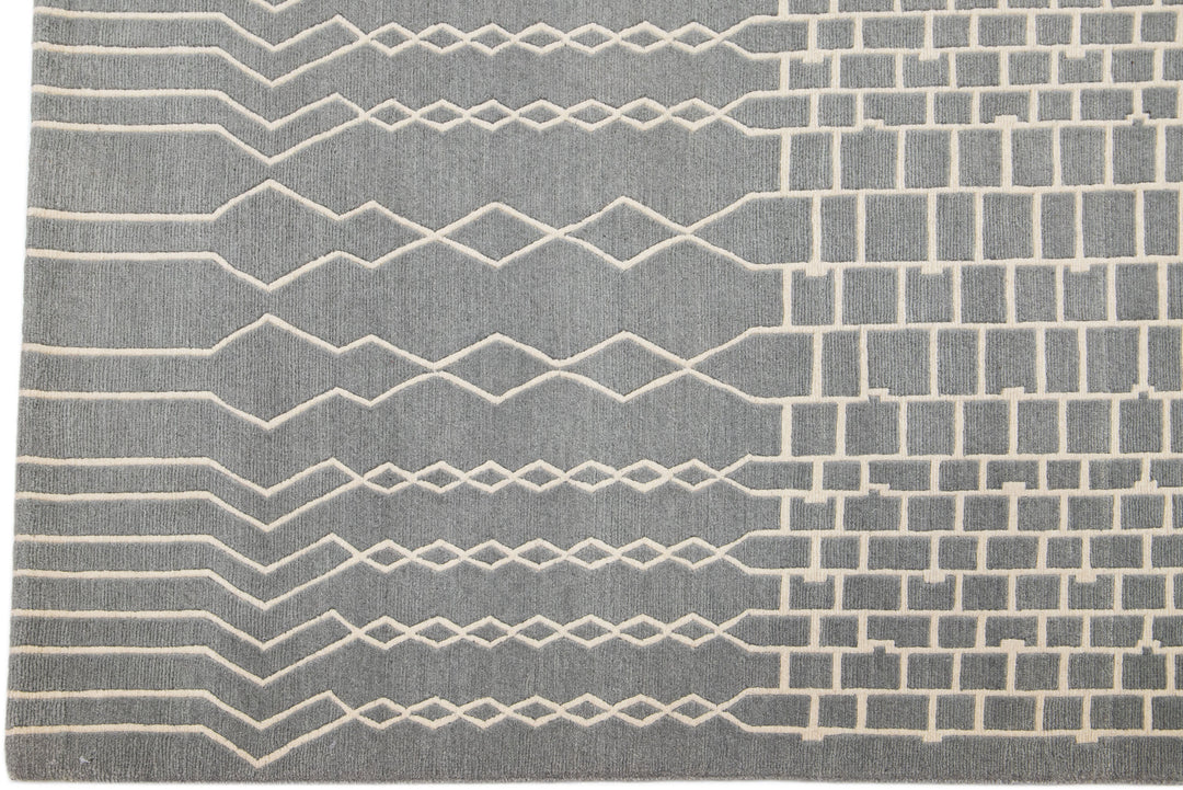 Modern Tibetan Wool Rug 6 X 9