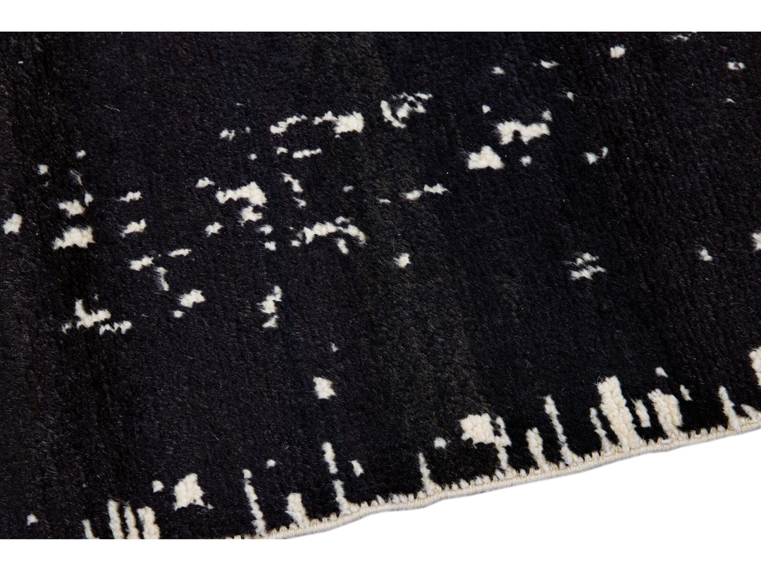 Modern Moroccan Wool Runner 3 X 10