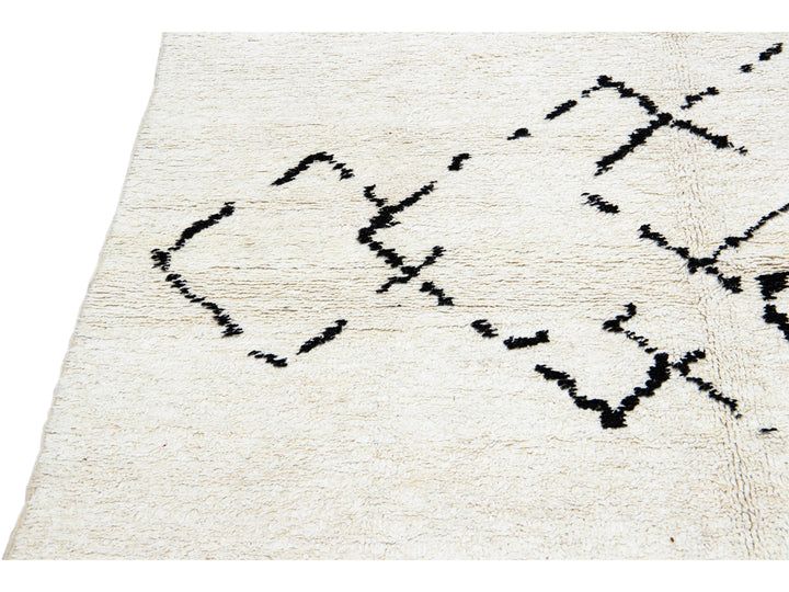 Ivory Modern Moroccan Handmade Minimalism Center Design Wool Rug