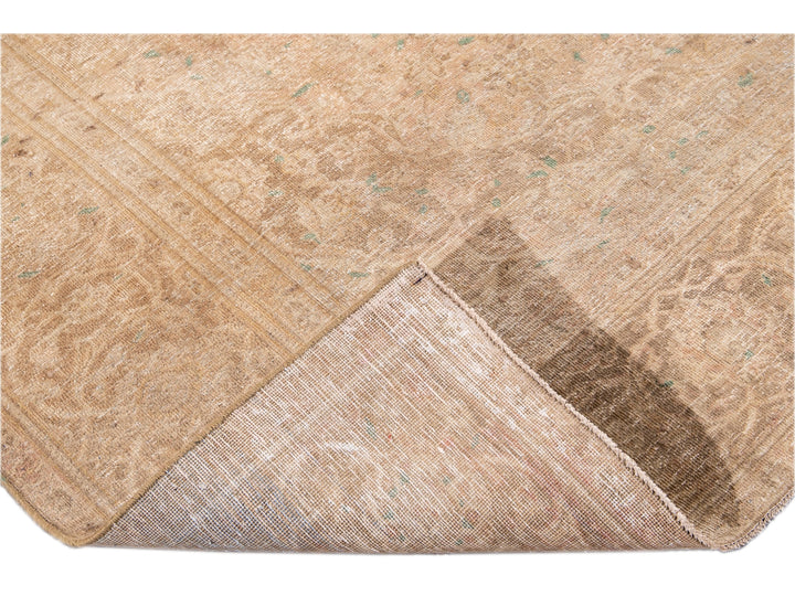 Vintage Shabby Chic Beige Handmade Medallion Wool Rug