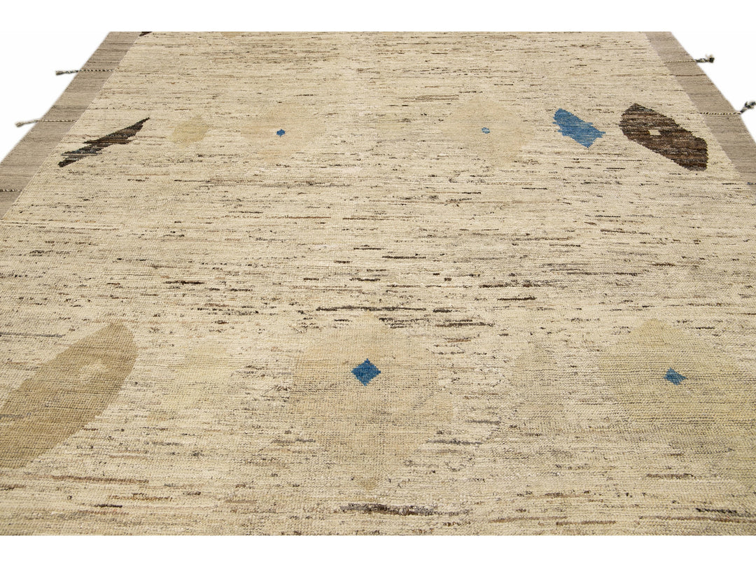 Modern Moroccan Bohemian Style Handmade Beige Wool Rug