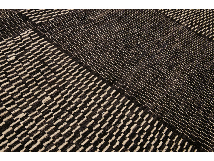 Modern Moroccan Boho Wool Rug 14 X 19