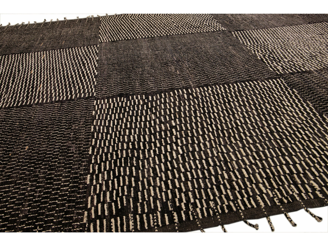 Modern Moroccan Boho Wool Rug 14 X 19