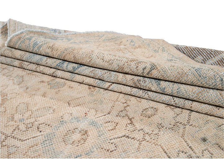 Vintage Mahal Wool Rug 8 X 12