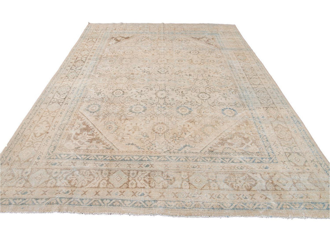 Vintage Mahal Wool Rug 8 X 12