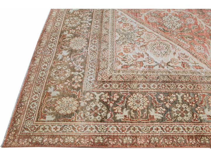 Red Antique Mahal Handmade Medallion Designed Wool Rug