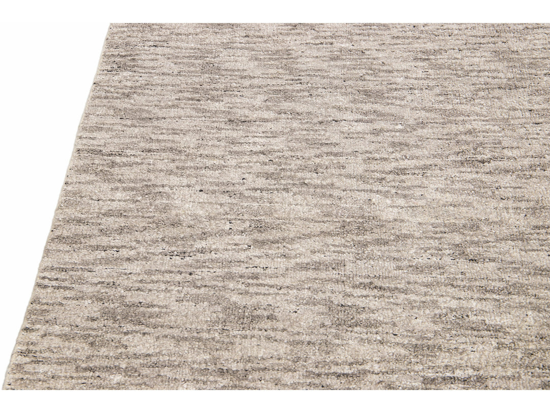 Modern Abstract Wool Rug 5 X 8