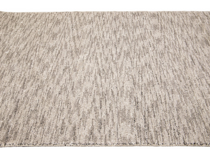 Modern Delino Handloom Gray Solid Wool Rug